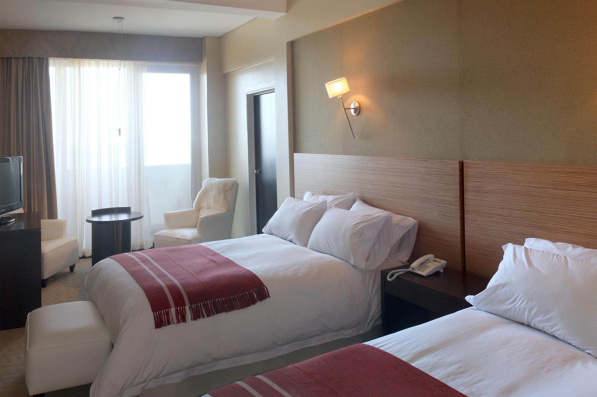 Hotel Rayentray Puerto Madryn Esterno foto