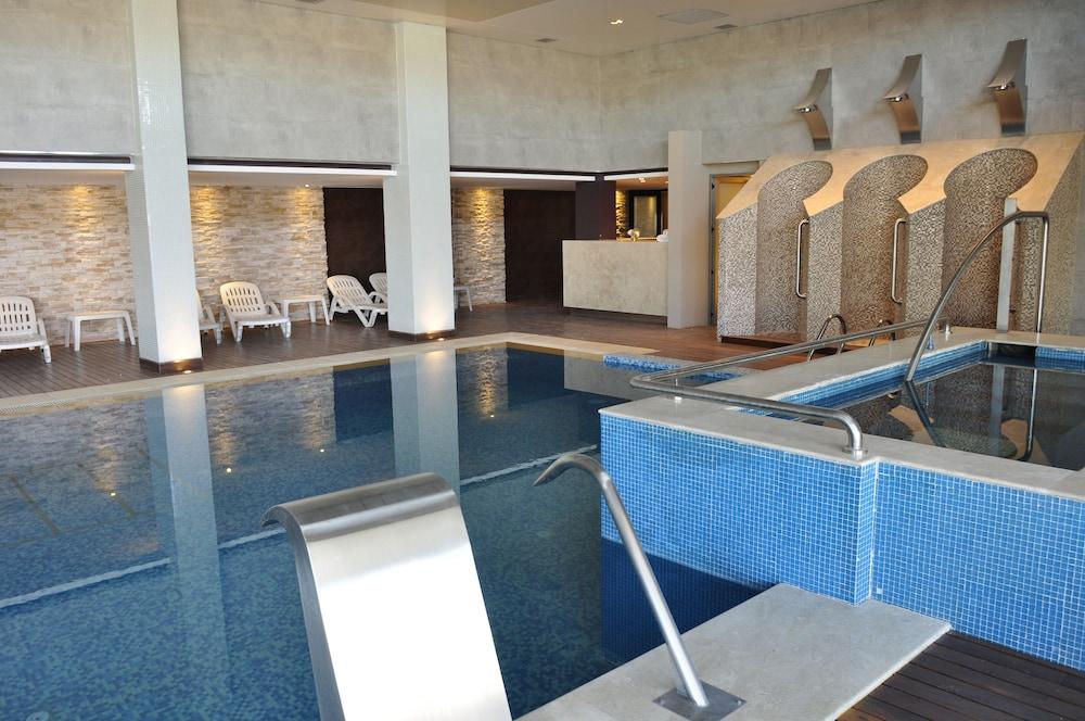 Hotel Rayentray Puerto Madryn Esterno foto