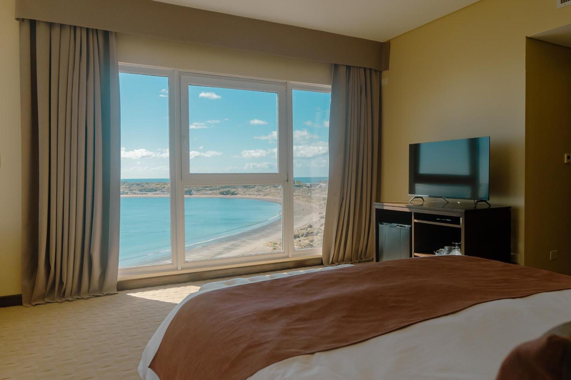 Hotel Rayentray Puerto Madryn Esterno foto