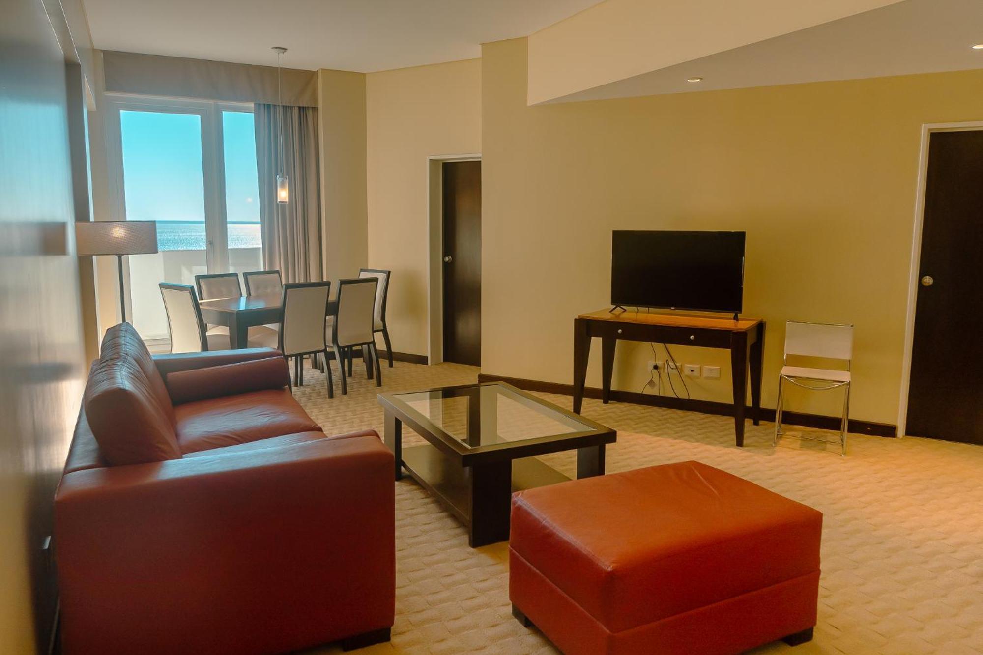 Hotel Rayentray Puerto Madryn Esterno foto