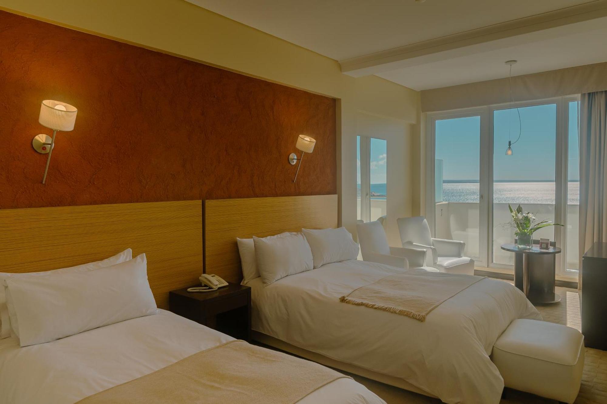 Hotel Rayentray Puerto Madryn Esterno foto